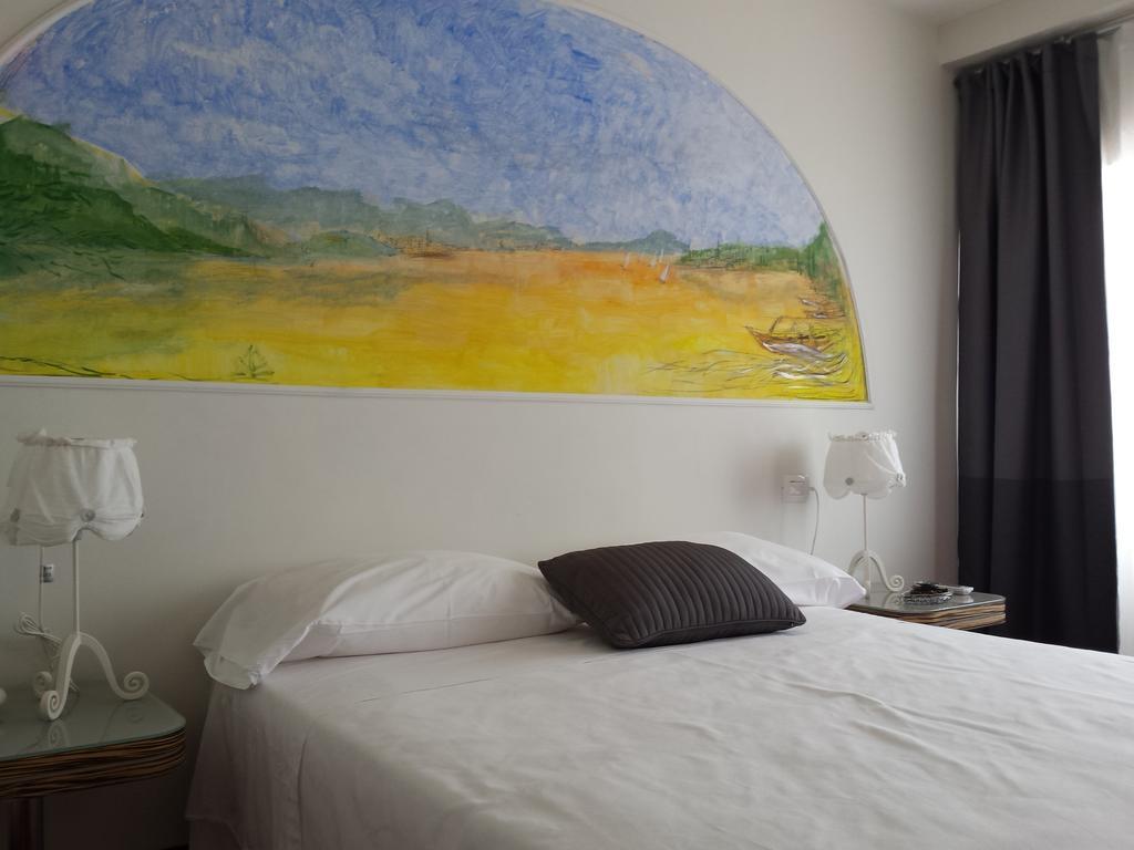 Hotel Nautilus 발마드레라 객실 사진