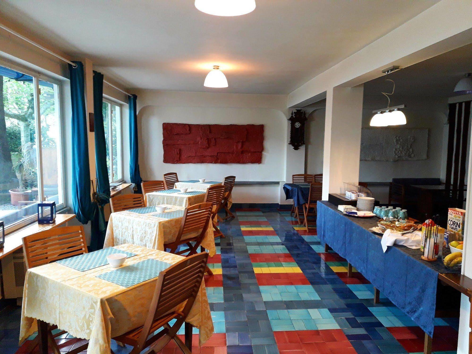 Hotel Nautilus 발마드레라 외부 사진